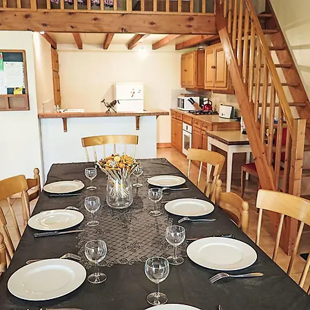 Holiday home Le Pigeonnier By Interhome